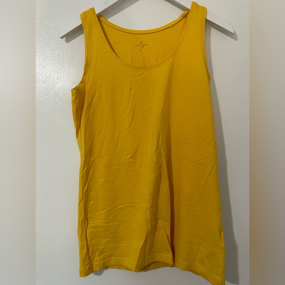 BNWT basic tank - Picture 1 of 2